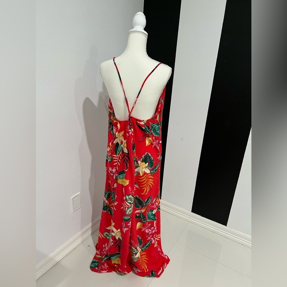 Old Navy Red and Green Spaghetti Strap Maxi Sundress - Picture 6 of 8